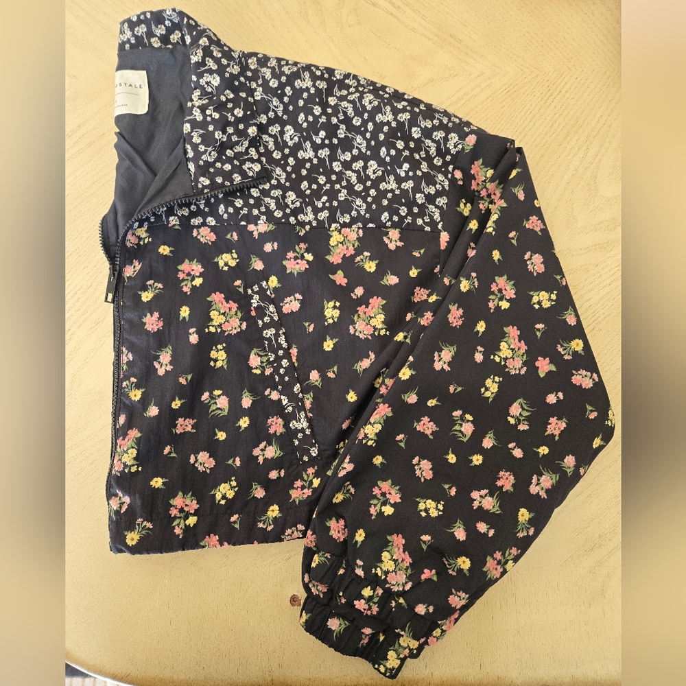 Aeropostale Black Floral Jacket